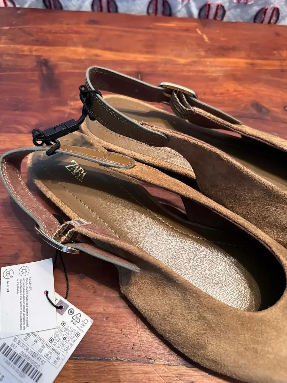 New Zara Suede Slingback Pointed Toe Flat Shoes Size 9 - Picture 3 of 8